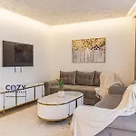 Lägenhet Cozy - Premium And