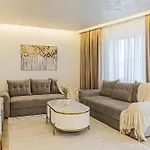Cozy - Premium And Lägenhet 3*