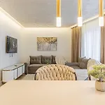 Lägenhet Cozy - Premium And