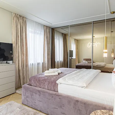 Cozy - Premium And Apartment 3*