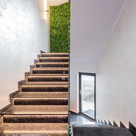 Apartman Brasov Aparthotel - Premium Suites And Studios Brassó