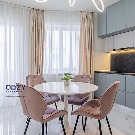 Апартаменты Cozy - Premium And 3*