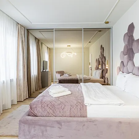 Cozy - Premium And 3*
