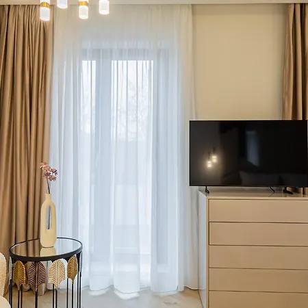 Brasov Aparthotel - Premium Suites And Studios 3*