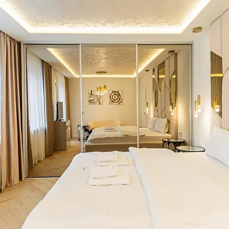 Brasov Aparthotel - Premium Suites And Studios Apartman 3*