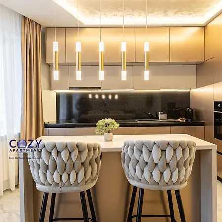 Brasov Aparthotel - Premium Suites And Studios 3*