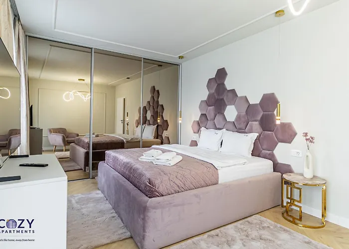 Cozy - Premium And Apartment