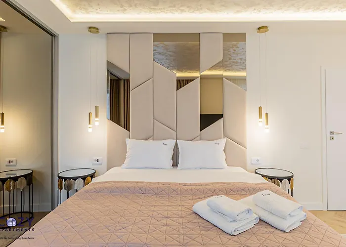 Apartment Cozy - Premium And Brașov