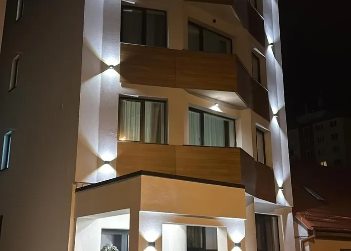 Cozy - Premium And Apartment